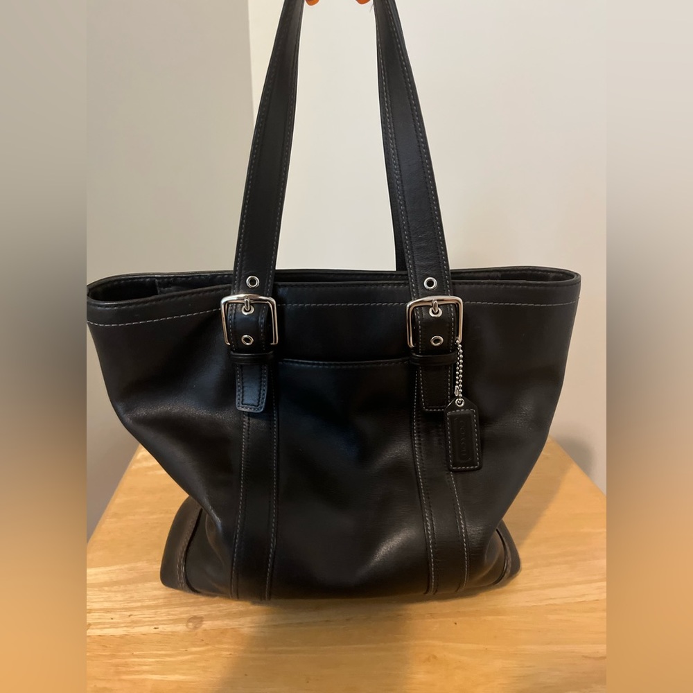 Vintage 2000s Coach Purse